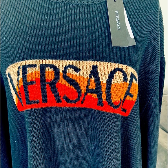 Versace Men’s logo sweater, NWT - Picture 4 of 7
